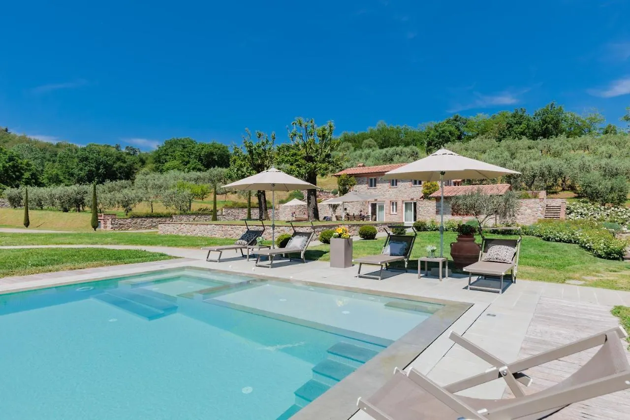 Nonno Giulivo Farmhouse, With Private Pool Capannori
