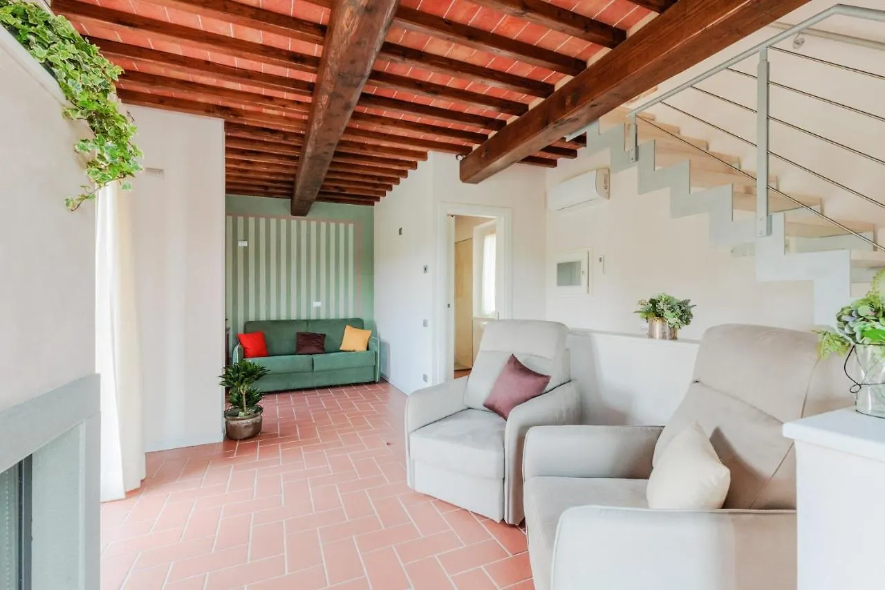 Nonno Giulivo Farmhouse, With Private Pool Capannori